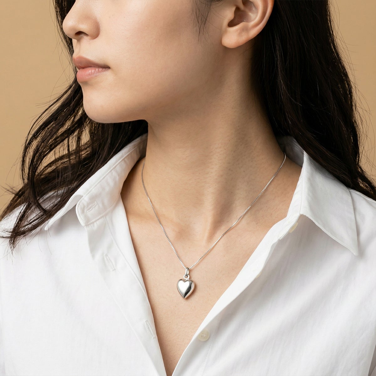 ウノアエレ ホワイトゴールド ハート ネックレス | アラジン ONLINE SHOP